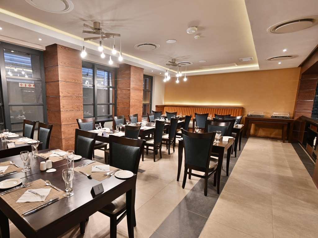Premier Splendid Inn Bloemfontein Restaurante foto